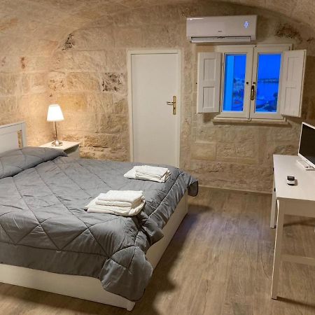Casa Antonia Apartment Монополи Екстериор снимка
